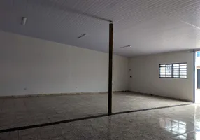 Foto 1 de Galpão/Depósito/Armazém à venda, 140m² em Residencial Integração, Uberlândia