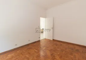 Foto 1 de Casa com 4 Quartos para alugar, 300m² em Brooklin, São Paulo