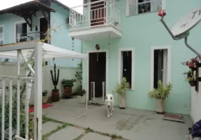 Foto 1 de Casa com 2 Quartos à venda, 102m² em Maria Paula, São Gonçalo