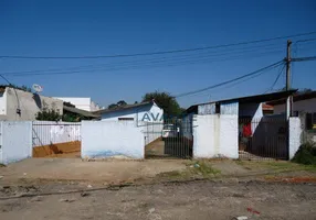 Foto 1 de Lote/Terreno à venda, 390m² em Capão Raso, Curitiba