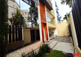 Foto 1 de Casa com 4 Quartos à venda, 332m² em Dona Clara, Belo Horizonte