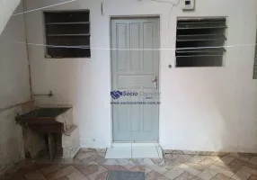 Foto 1 de Casa com 1 Quarto para alugar, 40m² em Vila Endres, Guarulhos