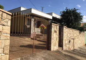 Foto 1 de Casa com 2 Quartos à venda, 375m² em Cidade Deus, Taubaté