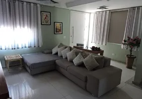 Foto 1 de Sobrado com 4 Quartos à venda, 154m² em Jardim Taboão, São Paulo