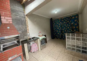 Foto 1 de Casa com 3 Quartos à venda, 130m² em Catiapoa, São Vicente