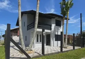 Foto 1 de Casa com 4 Quartos à venda, 119m² em Ipiranga, Imbé