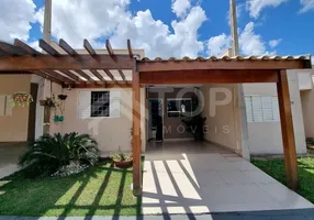 Foto 1 de Casa de Condomínio com 2 Quartos à venda, 70m² em Jardim Tangará, São Carlos