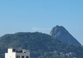 Foto 1 de Apartamento com 3 Quartos à venda, 156m² em Lagoa, Rio de Janeiro