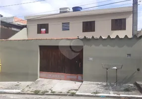 Foto 1 de Sobrado com 3 Quartos à venda, 200m² em Vila Clarice, São Paulo