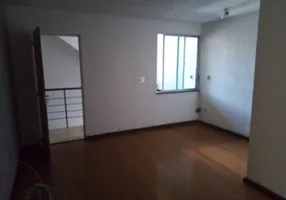 Foto 1 de Casa com 1 Quarto para alugar, 35m² em Vila Rosali, São João de Meriti