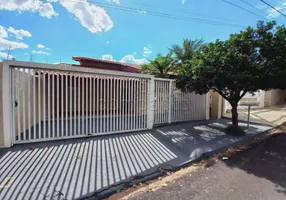 Foto 1 de Casa com 3 Quartos à venda, 156m² em Parque Residencial Lauriano Tebar, São José do Rio Preto