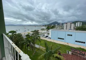Foto 1 de Apartamento com 1 Quarto à venda, 45m² em Centro, Caraguatatuba