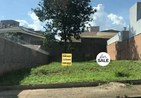 Foto 1 de Lote/Terreno à venda, 333m² em Vila Riachuelo, Bauru