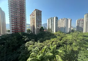 Foto 1 de Apartamento com 3 Quartos à venda, 119m² em Barra da Tijuca, Rio de Janeiro