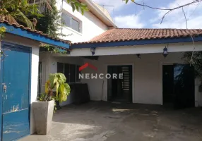 Foto 1 de Casa com 3 Quartos à venda, 360m² em Centro, Peruíbe