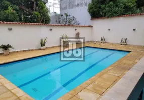 Foto 1 de Casa com 4 Quartos à venda, 300m² em Jardim Guanabara, Rio de Janeiro