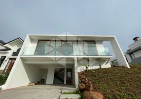Foto 1 de Casa de Condomínio com 3 Quartos para alugar, 158m² em Country, Santa Cruz do Sul