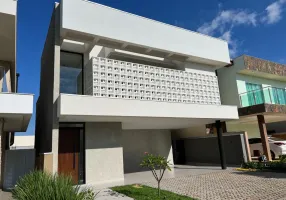 Foto 1 de Casa de Condomínio com 3 Quartos à venda, 235m² em Gleba Simon Frazer, Londrina