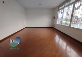 Foto 1 de Casa com 4 Quartos para alugar, 189m² em Jardim São Luiz, Ribeirão Preto