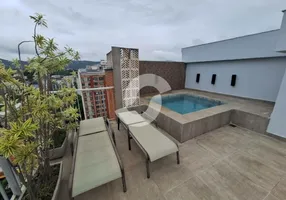 Foto 1 de Cobertura com 3 Quartos à venda, 230m² em Icaraí, Niterói