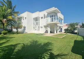 Foto 1 de Sobrado com 4 Quartos para venda ou aluguel, 450m² em Praia Das Palmeiras, Caraguatatuba
