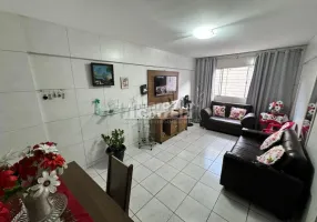 Foto 1 de Apartamento com 3 Quartos à venda, 60m² em Madalena, Recife