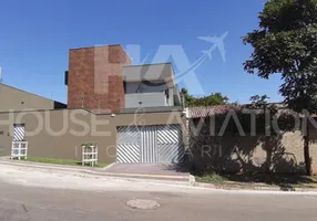 Foto 1 de Sobrado com 4 Quartos à venda, 272m² em Vila Jardim Vitória, Goiânia