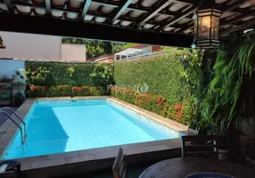 Foto 1 de Casa de Condomínio com 3 Quartos à venda, 147m² em Balneário Praia do Pernambuco, Guarujá