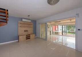 Foto 1 de Casa com 3 Quartos à venda, 120m² em Lomba do Pinheiro, Porto Alegre