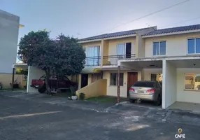 Foto 1 de Casa com 2 Quartos para alugar, 110m² em Camobi, Santa Maria