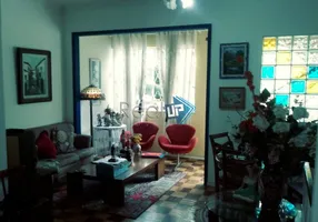 Foto 1 de Casa com 7 Quartos à venda, 312m² em Grajaú, Rio de Janeiro
