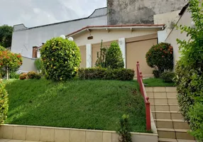 Foto 1 de Sobrado com 4 Quartos à venda, 345m² em Jardim Leonor Mendes de Barros, São Paulo