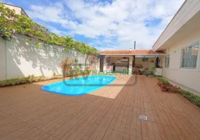 Foto 1 de Casa com 3 Quartos à venda, 155m² em Quintas das Avenidas, Juiz de Fora