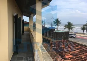 Foto 1 de Sobrado com 4 Quartos à venda, 185m² em Vila Anhanguera, Mongaguá