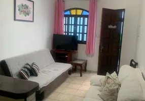 Foto 1 de Casa com 2 Quartos para alugar, 70m² em Centro, Praia Grande