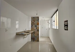 Foto 1 de Apartamento com 2 Quartos à venda, 65m² em Lagoa, Macaé