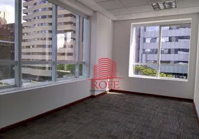 Foto 1 de Sala Comercial para venda ou aluguel, 272m² em Cidade Monções, São Paulo