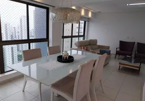 Foto 1 de Apartamento com 4 Quartos para alugar, 140m² em Boa Viagem, Recife