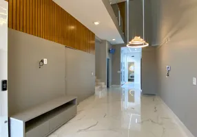 Foto 1 de Sobrado com 4 Quartos à venda, 142m² em Vila Rocha, Rio Verde