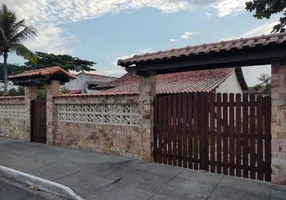 Foto 1 de Casa com 3 Quartos à venda, 435m² em Gravatá, Saquarema