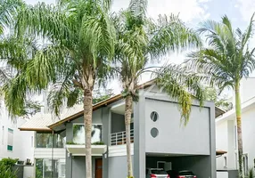 Foto 1 de Casa com 4 Quartos à venda, 393m² em Córrego Grande, Florianópolis