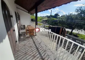 Foto 1 de Casa com 3 Quartos para alugar, 150m² em Centro, Taubaté