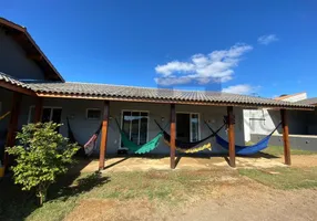 Foto 1 de Fazenda/Sítio com 3 Quartos à venda, 290m² em Taiacupeba, Mogi das Cruzes