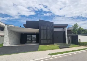 Foto 1 de Casa com 4 Quartos à venda, 330m² em Jardim do Golfe, São José dos Campos