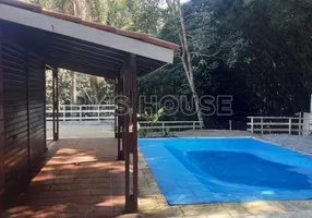 Foto 1 de Casa com 3 Quartos à venda, 172m² em Granja Carneiro Viana, Cotia