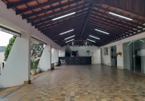 Foto 1 de Casa com 3 Quartos à venda, 376m² em Jardim Terra Branca, Bauru