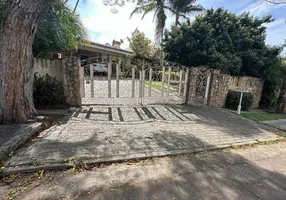 Foto 1 de Casa com 3 Quartos à venda, 329m² em Vila Santista, Atibaia