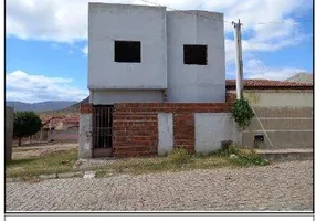 Foto 1 de Casa com 2 Quartos à venda, 172m² em Centro, Santana do Seridó