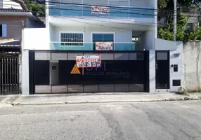 Foto 1 de Sobrado com 4 Quartos à venda, 135m² em Horto Florestal, São Paulo