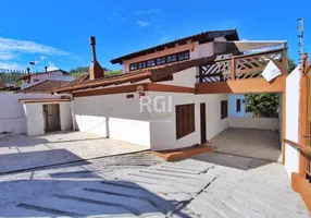 Foto 1 de Casa com 4 Quartos à venda, 184m² em Teresópolis, Porto Alegre